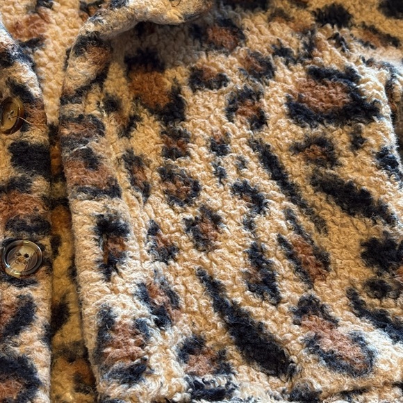 Leopard jacket - Picture 2 of 3